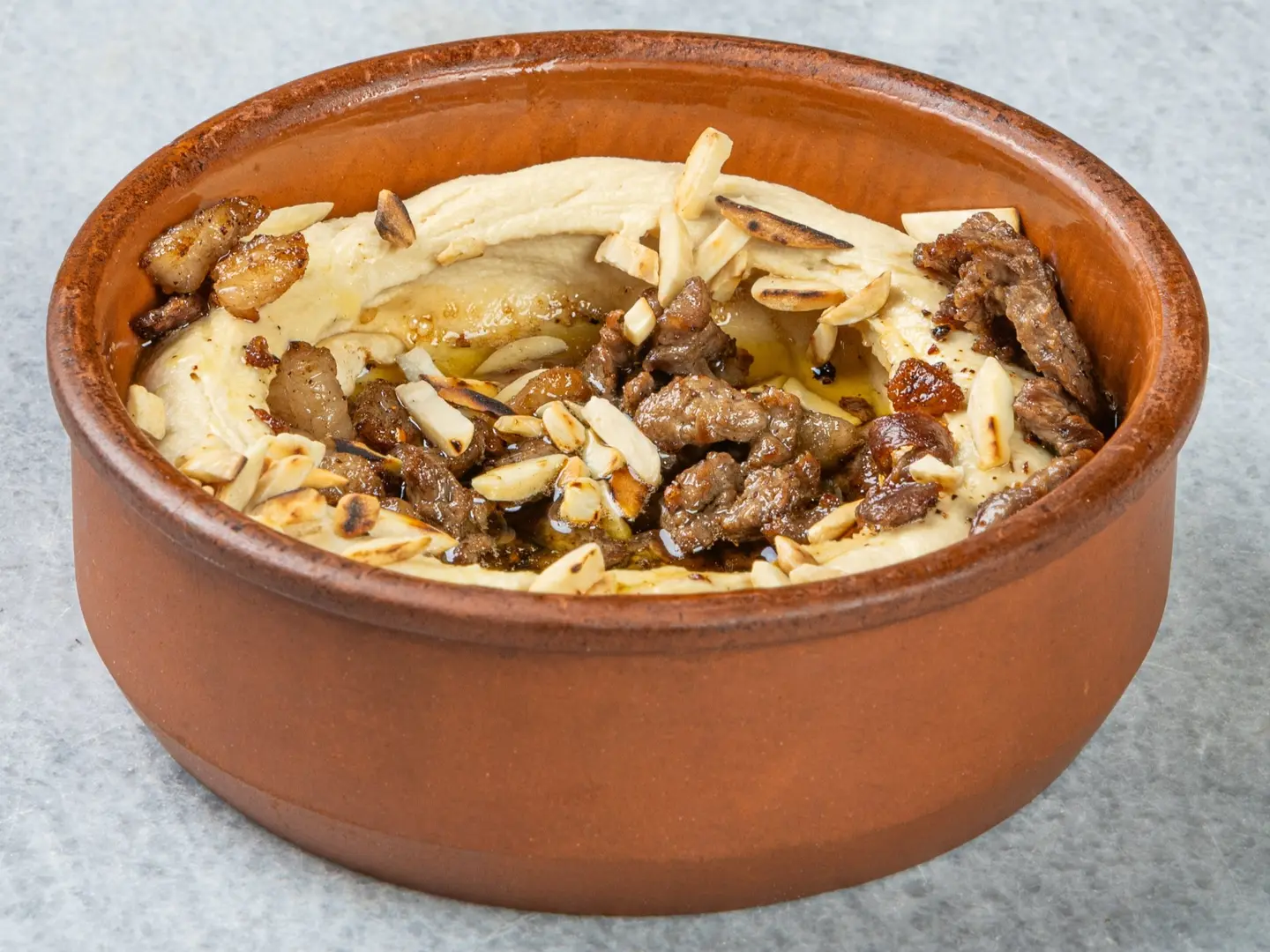 حمص بالحم