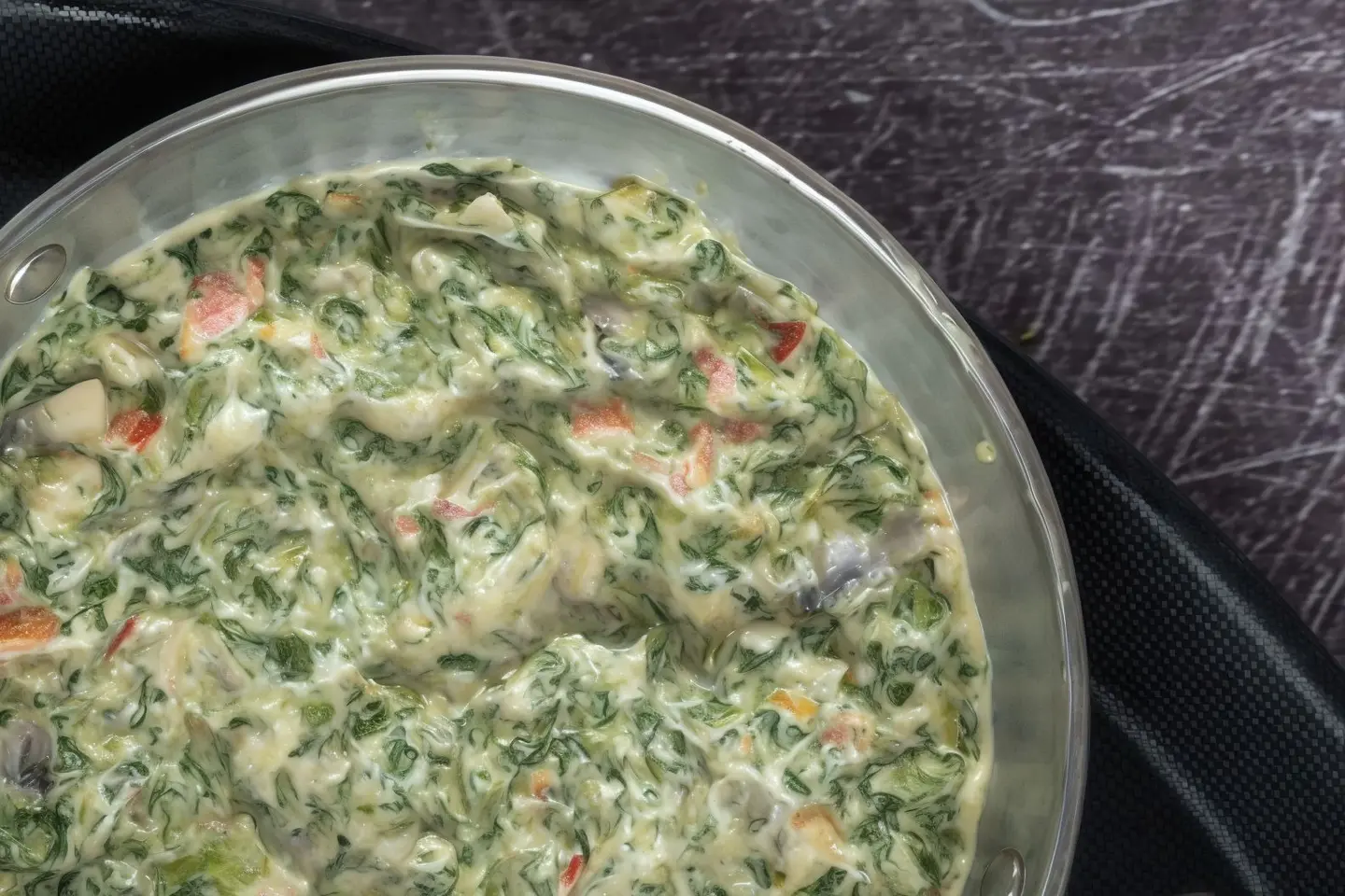 صلصة كريم السبانخ