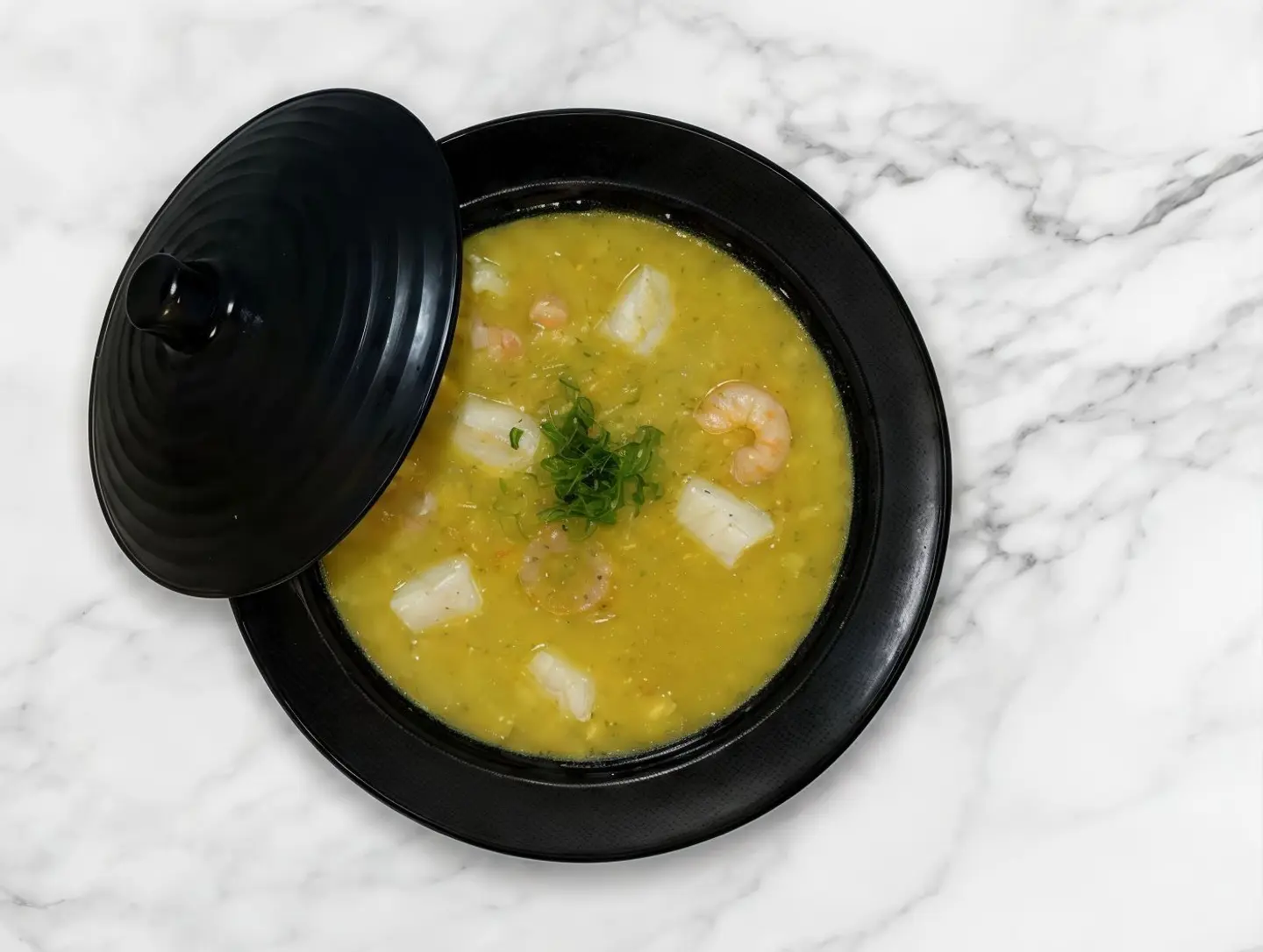 شوربة ثمار البحر