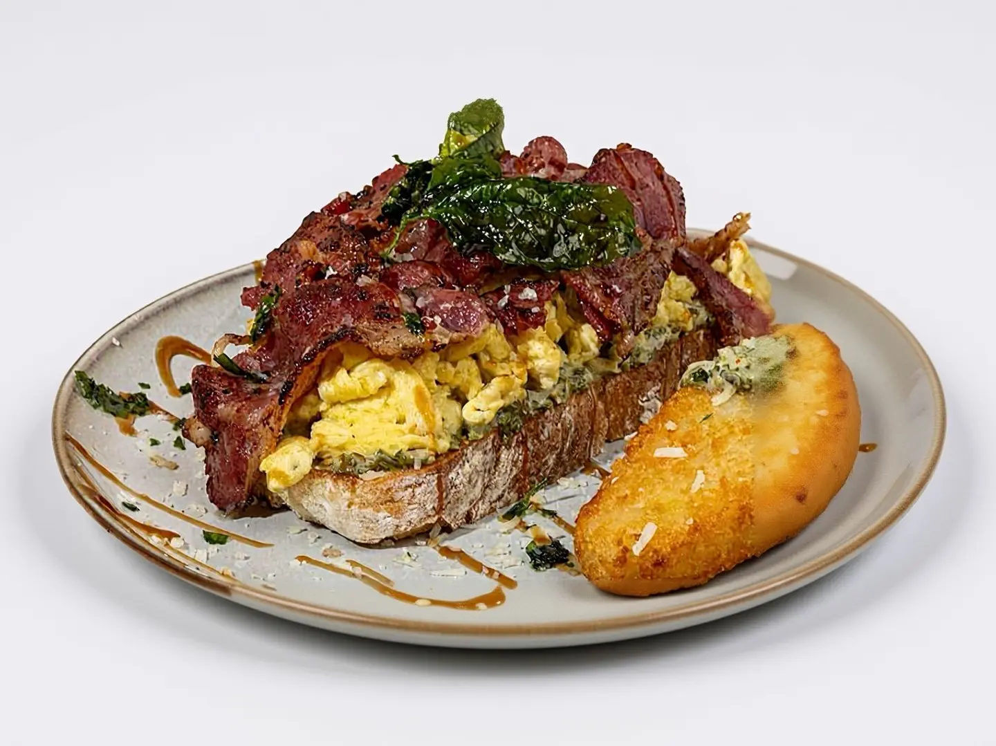 بيكون و بيض