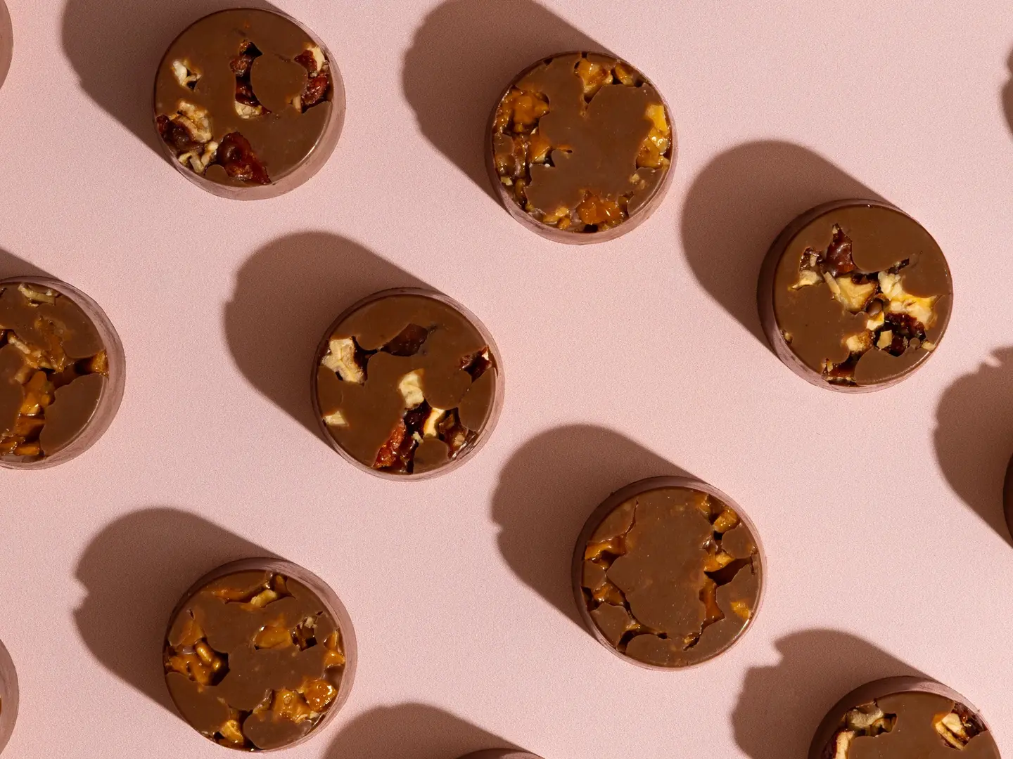 Assorted Chocolate Cups 20 Pieces