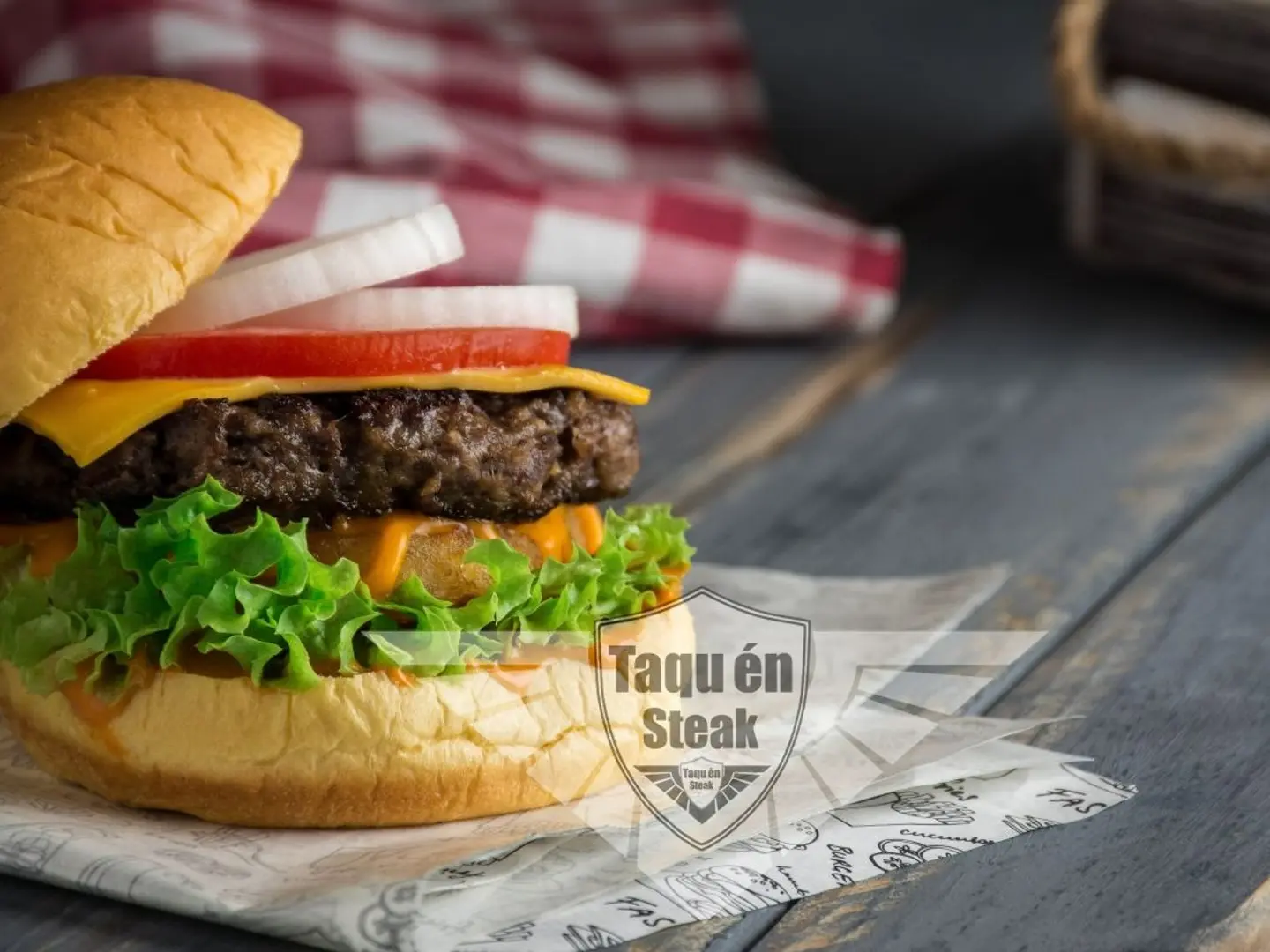 رويال برجر لحم او دجاج