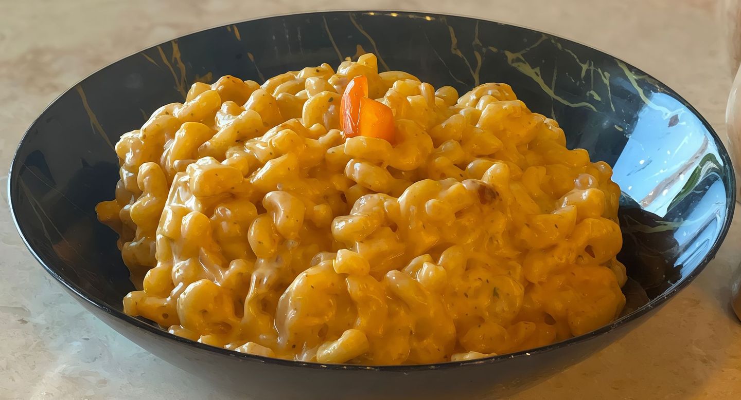 Cheddar Pasta With Chicken