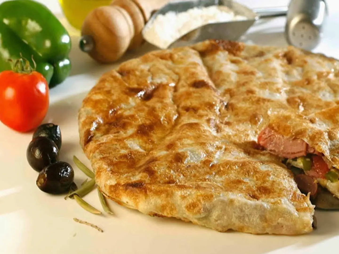 مشلتت تونا