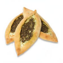 سبانخ مع لبنة
