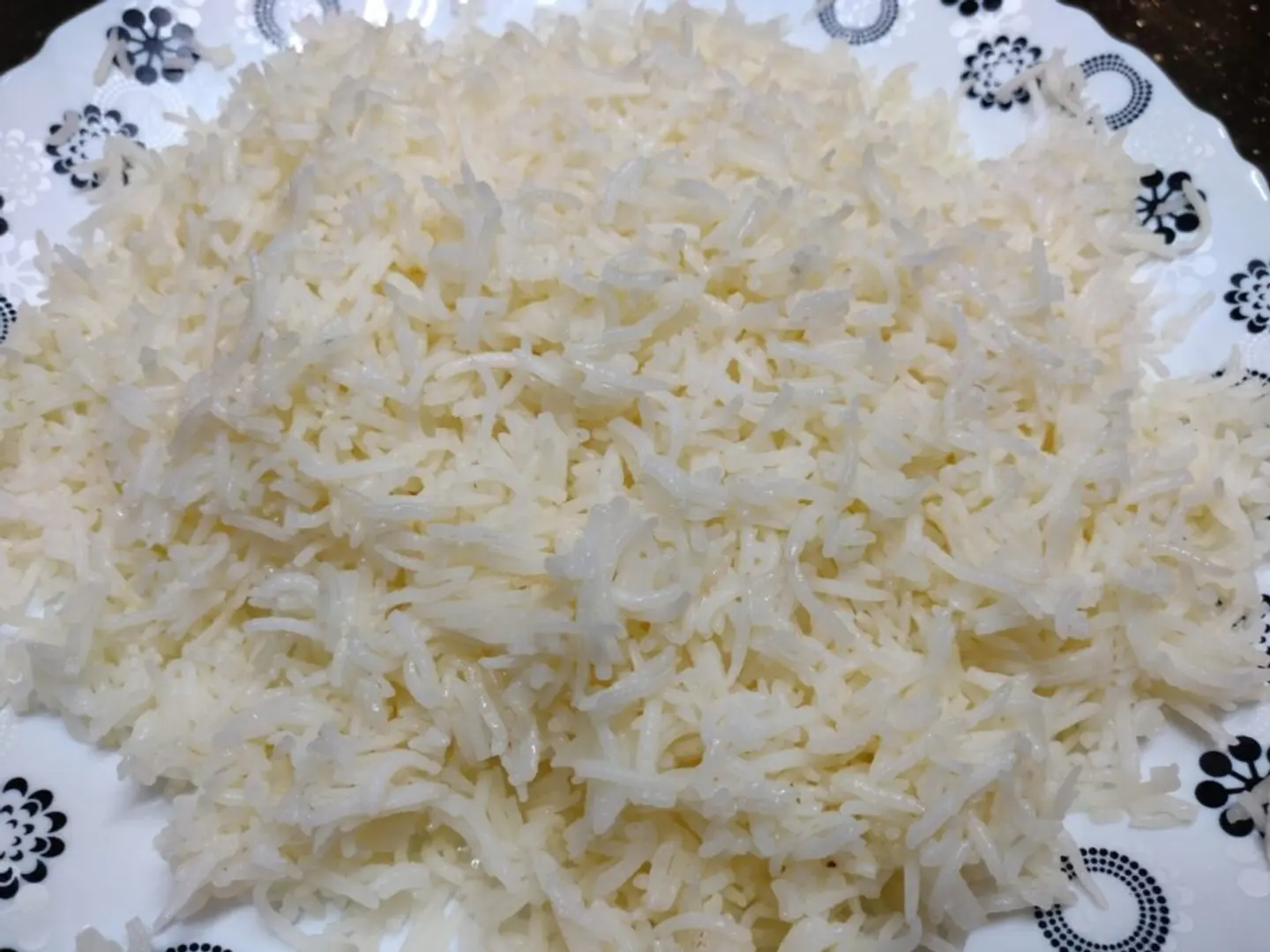 نفر ارز بشاور