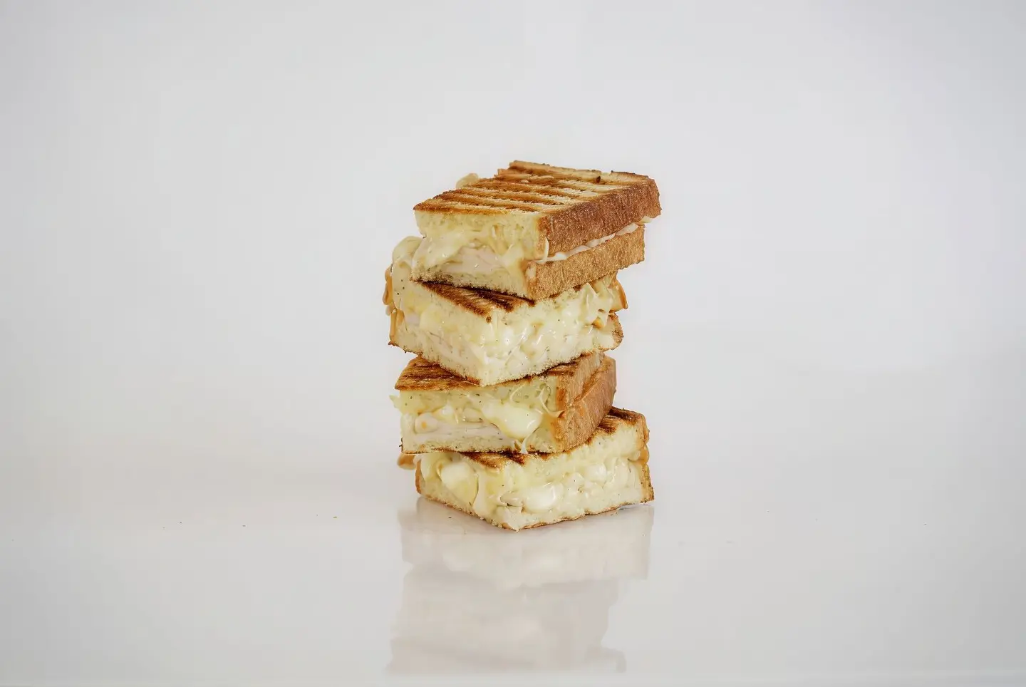 Rahash With Cheese Sandwich