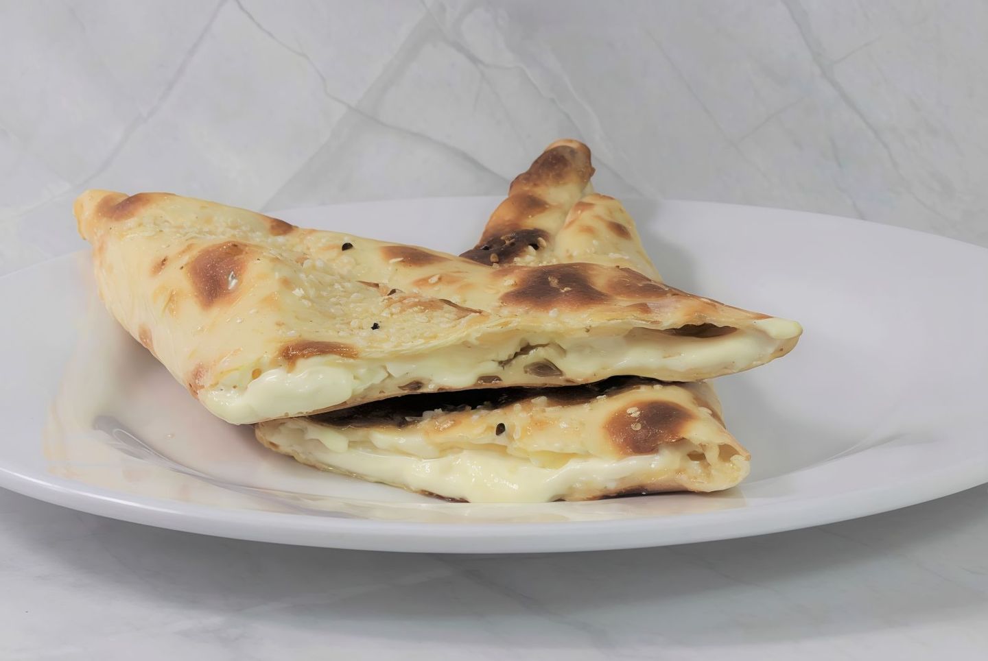 فطيرة جبن سائل