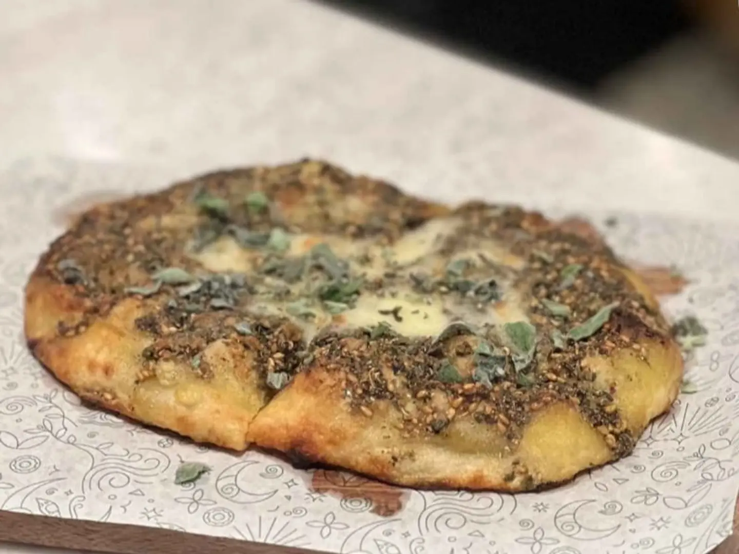 فلاتبريد الجبنة و الزعتر