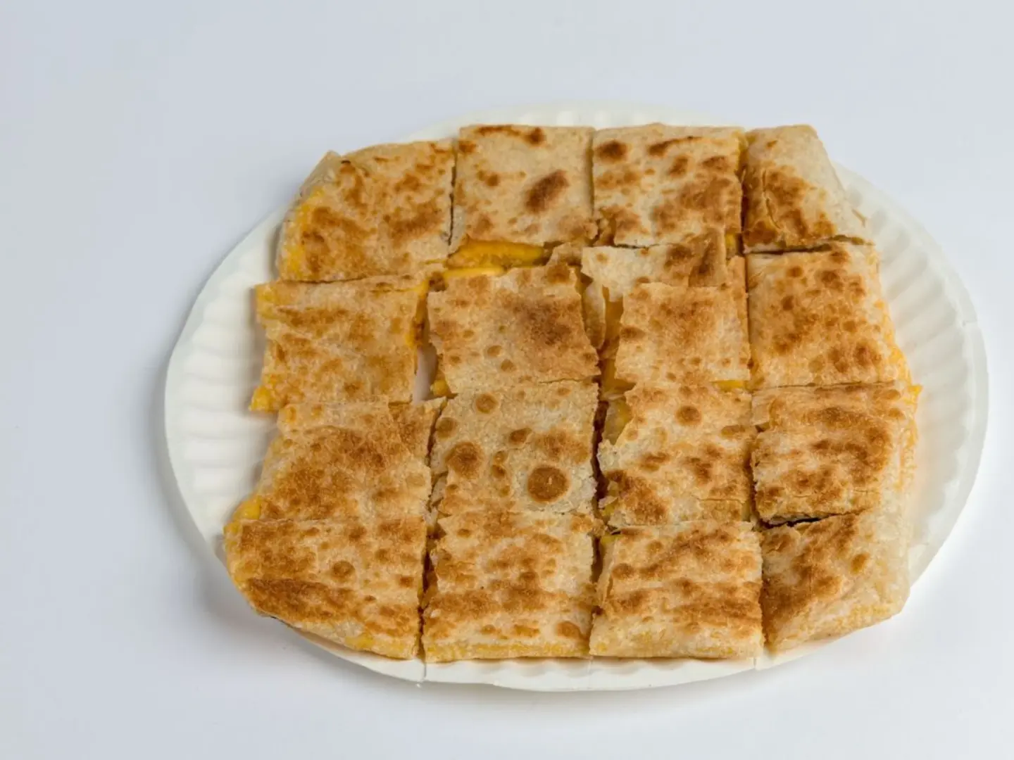 مطبق جبن وشبس عمان