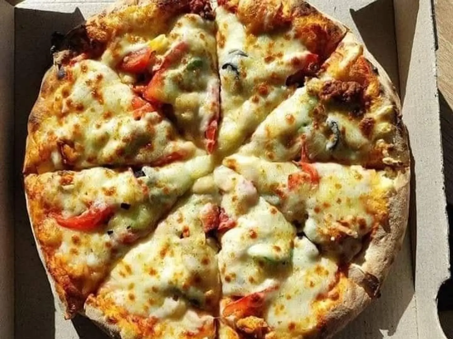 Tuna Pizza