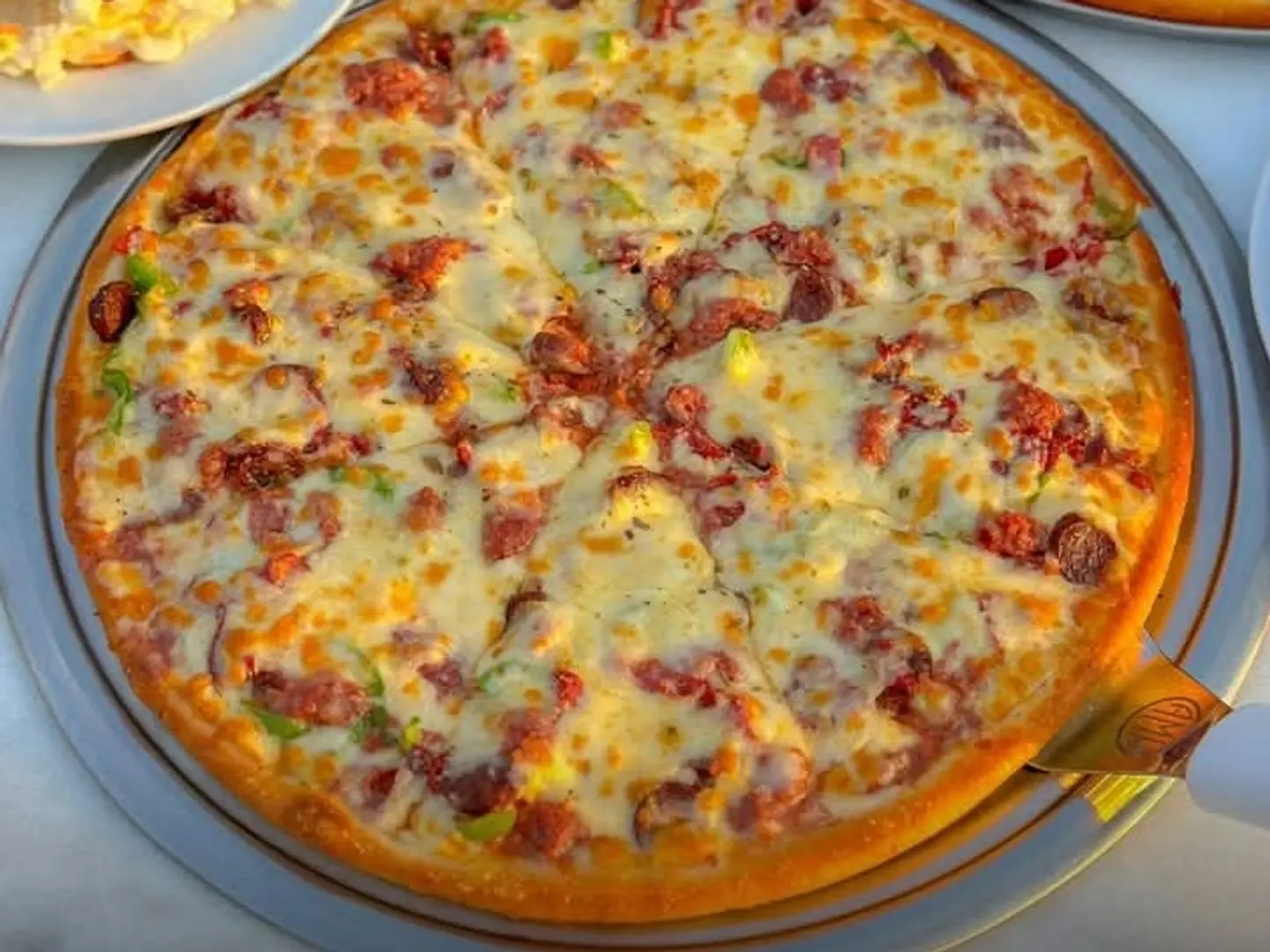 Pastrami Pizza