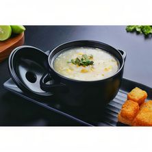شوربة الذرة الحلوة والخضروات
