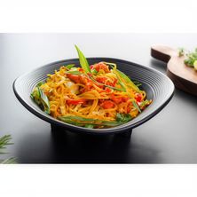 نودلز مع الدجاج