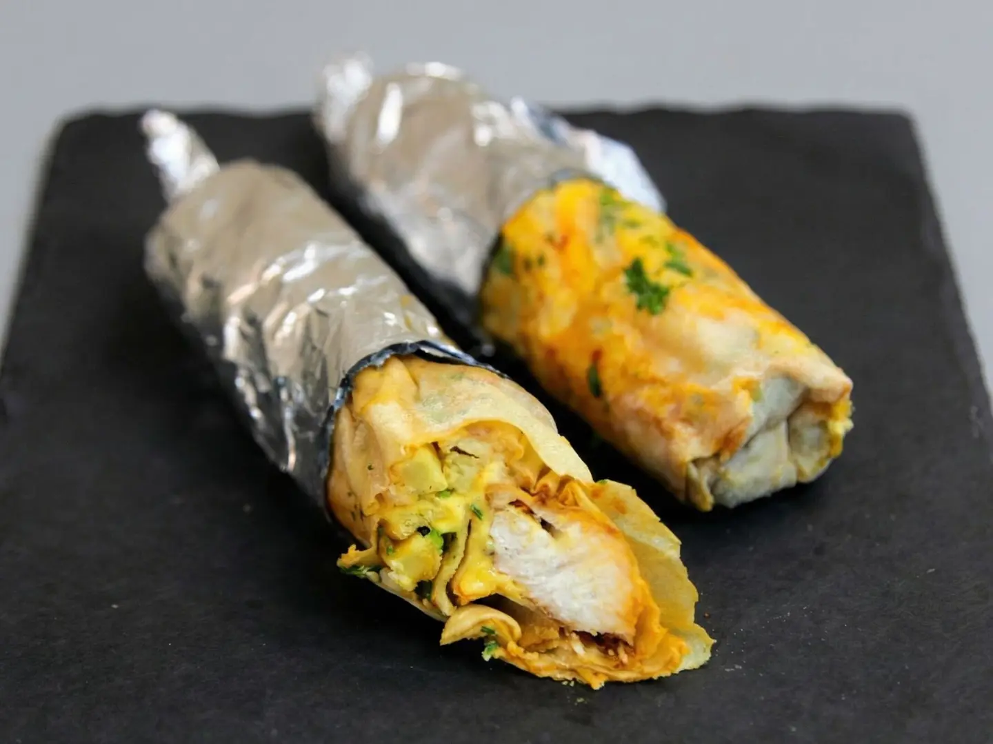 ساندوتش شيش طاووق