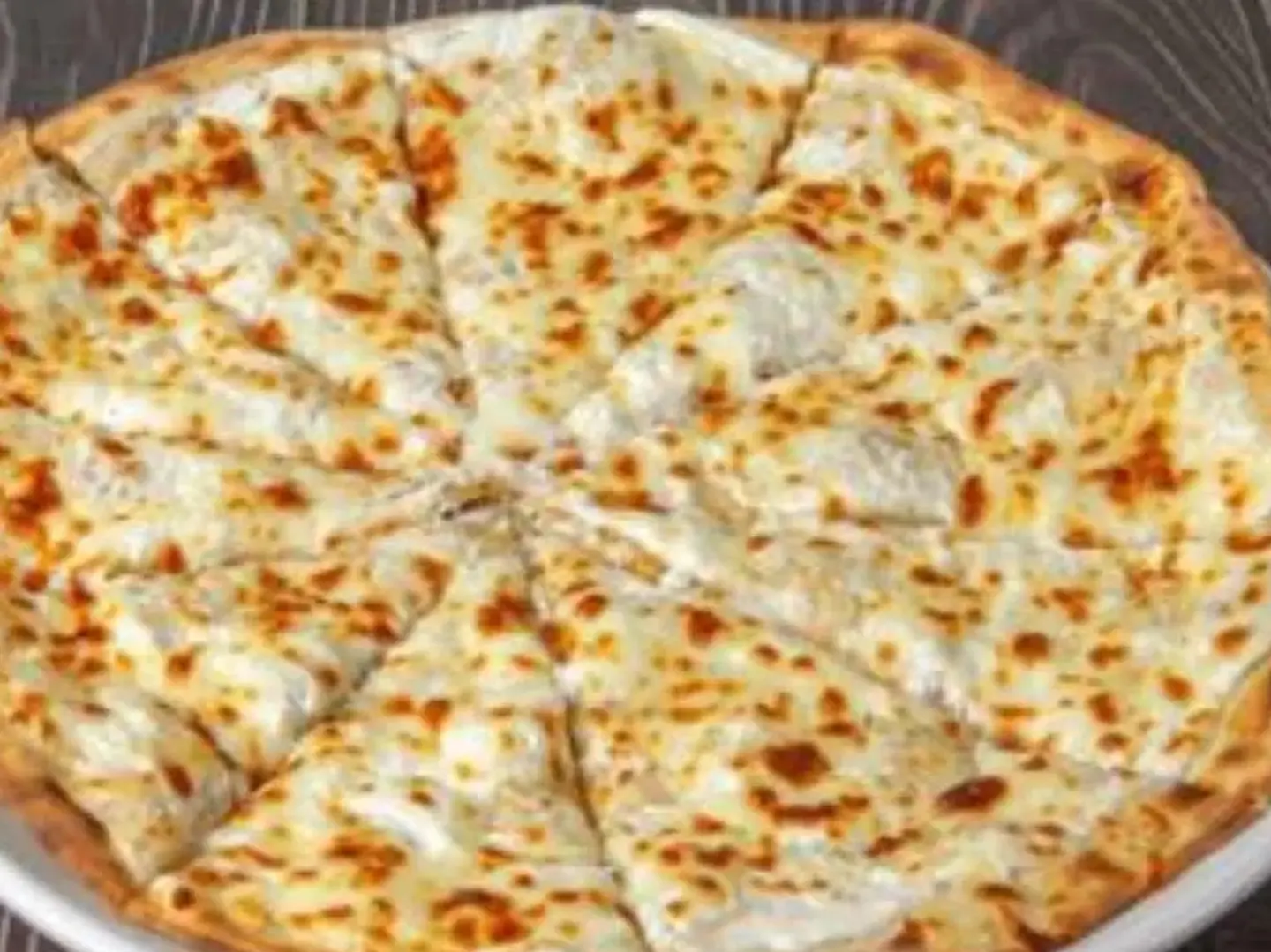 Little Nightingale's Nest Pizza