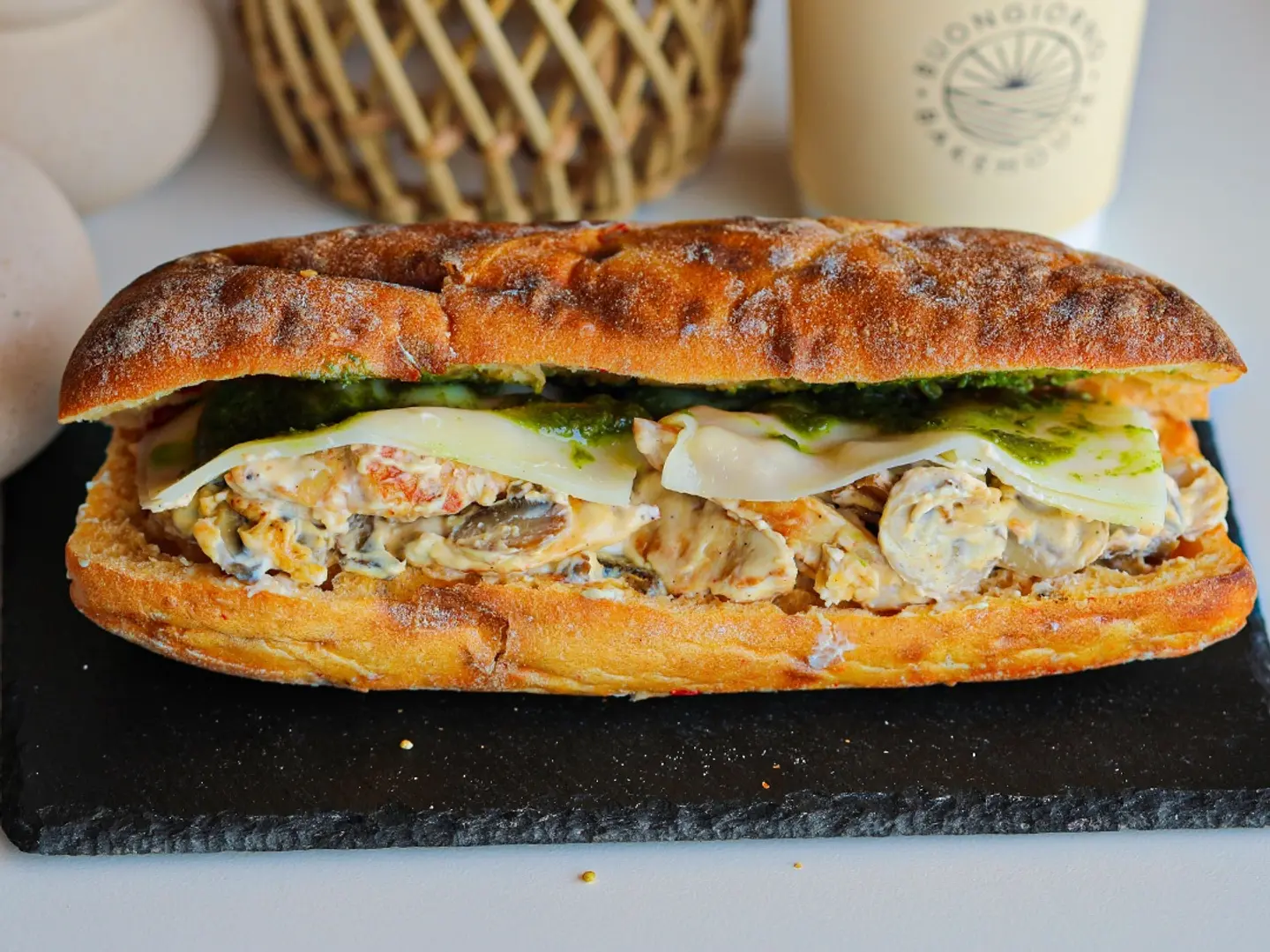 تشاباتا كريستال بالدجاج والفطر