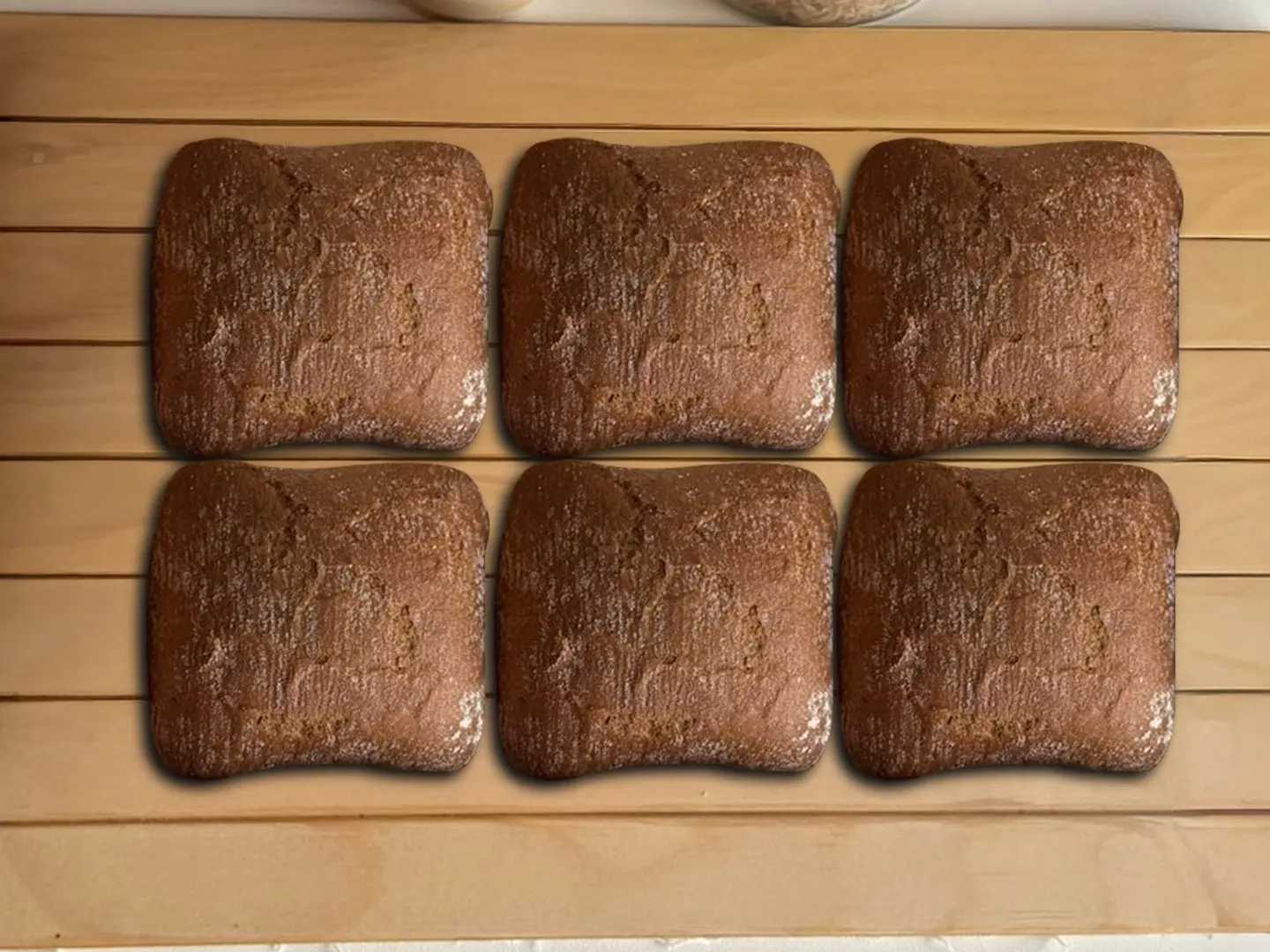 خبيزة داكنة