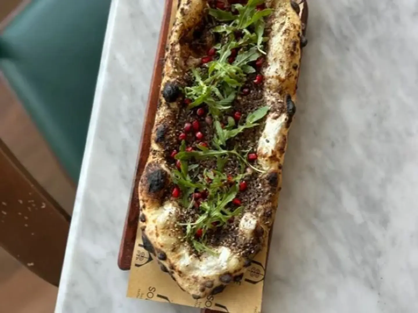 لبنة زعتر خبز مسطح خاص