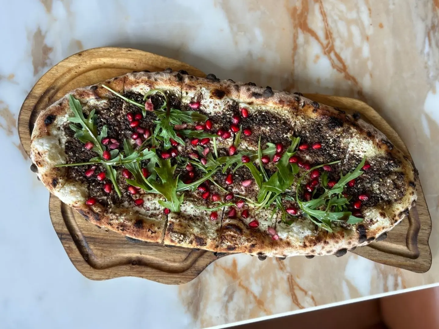 لبنة زعتر خبز مسطح خاص