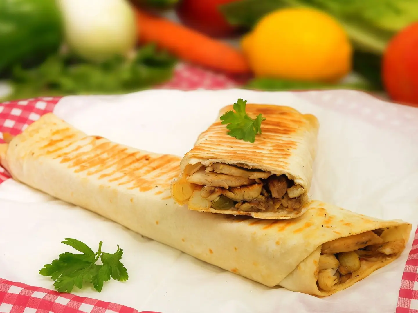 Chicken Shawarma Sandwich With Larg Saj Bread