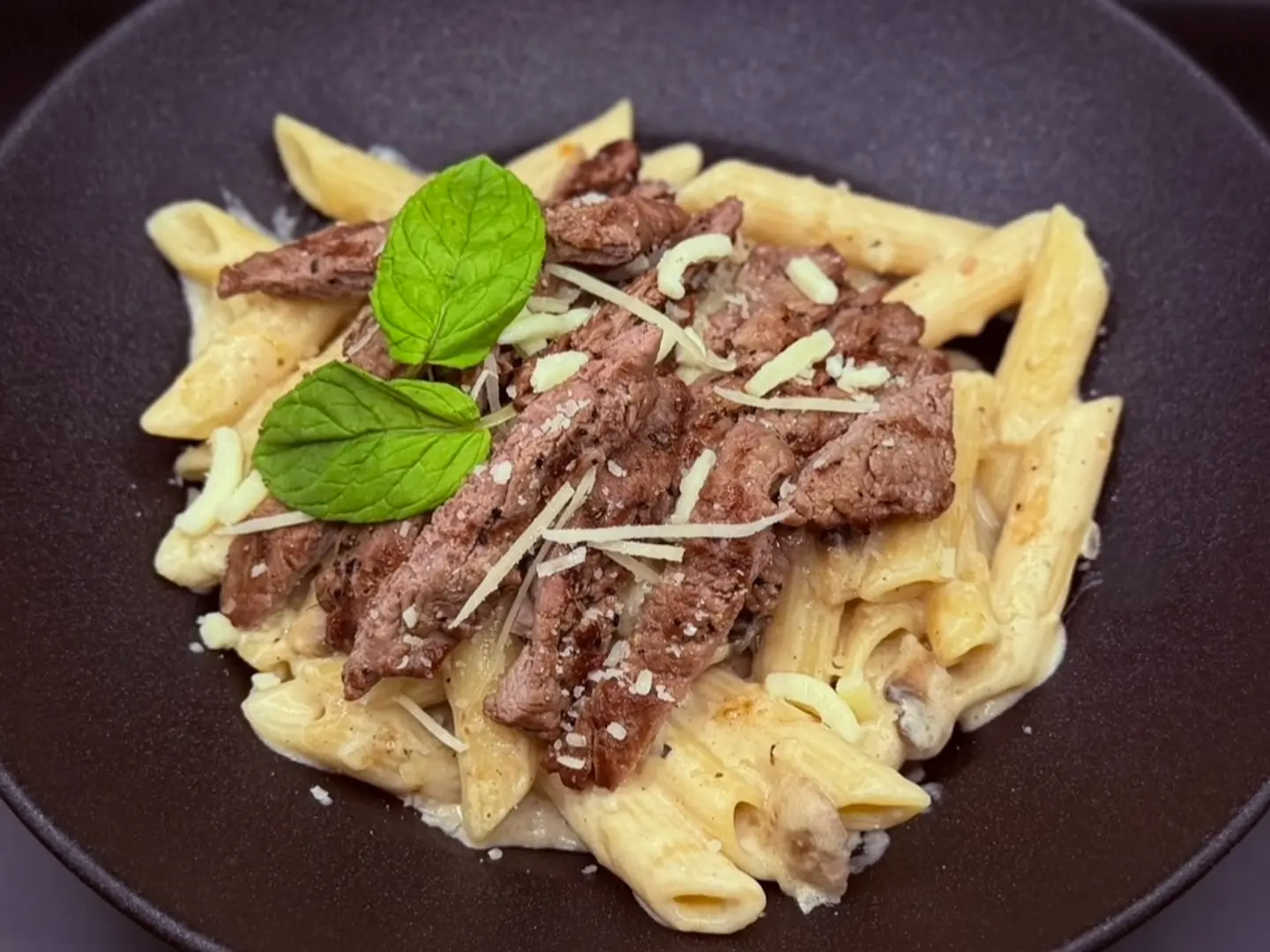 الفريدو ستيك باستا