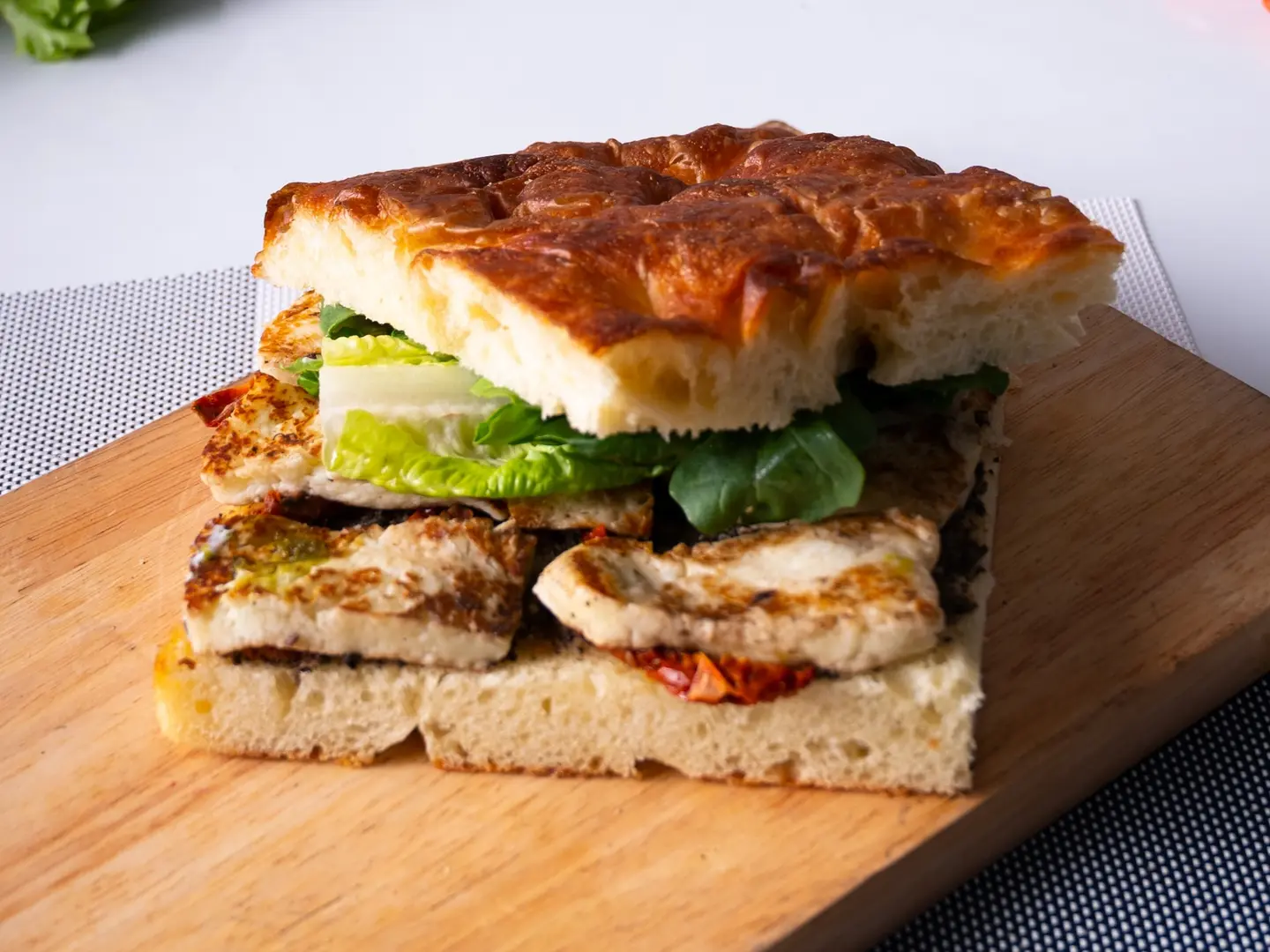 ساندويتش حلومي