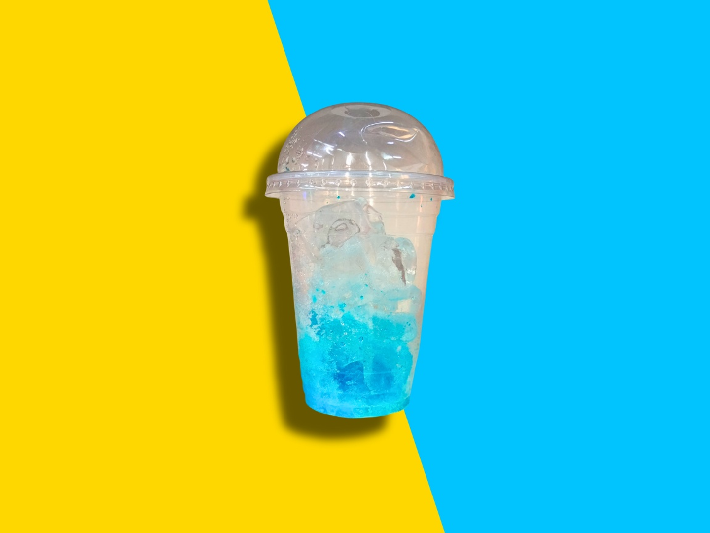 كوب ثلج نكهة التوت