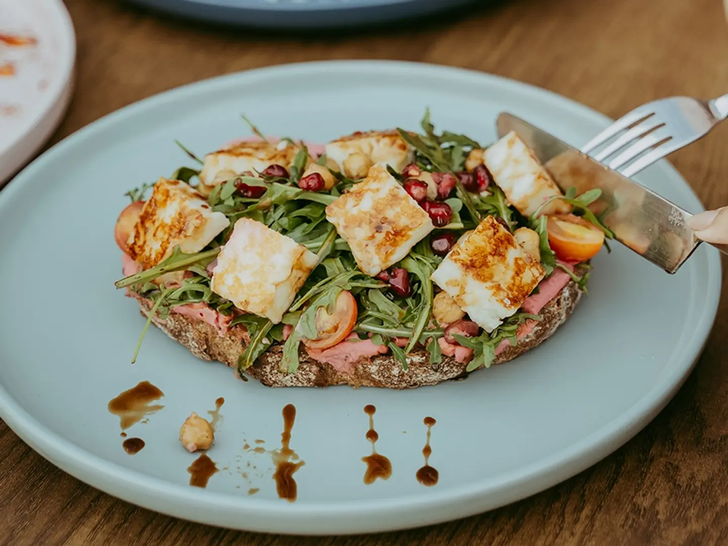 Halloumi Beetroot Hummus