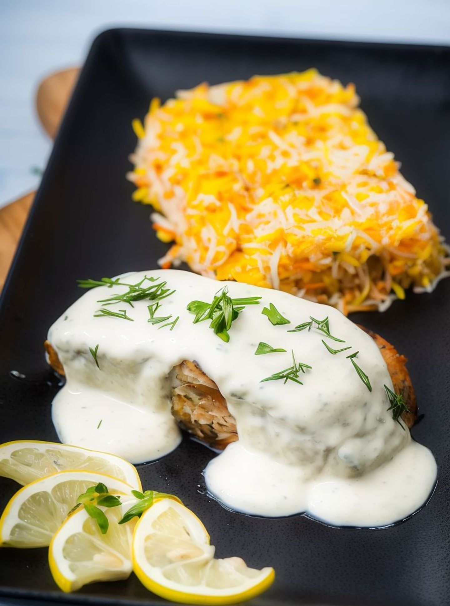Salmon With White Sauce