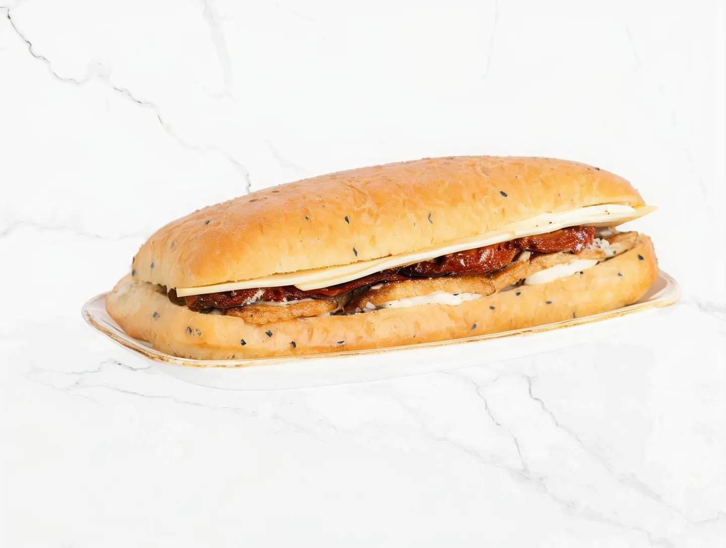 ساندويتش حلوم