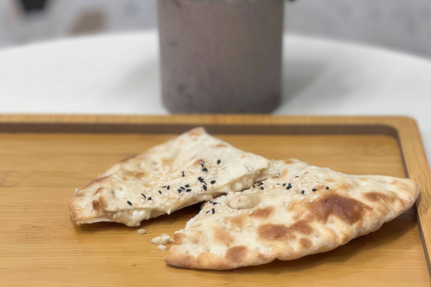 جبن طحينية