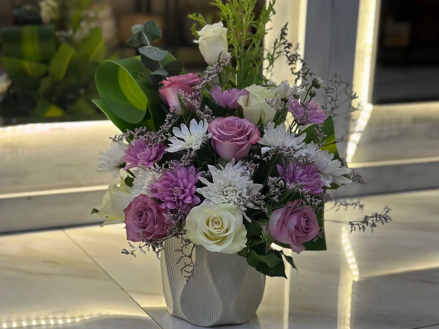 فازة الورد الموف