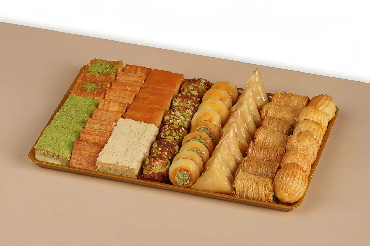 Mixed Qashtiyat Dish - 500 Gram