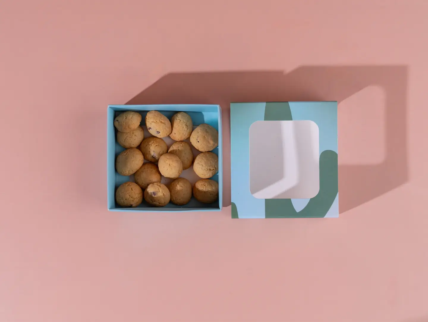 Vanilla Chocolate Chip Cookie Bites