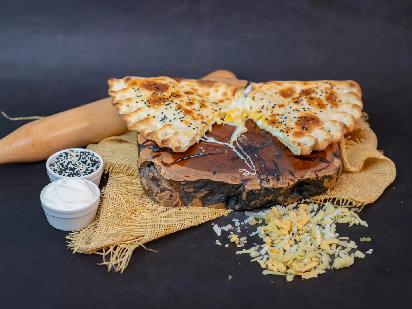 فطيرة مكس ثلاث اجبان