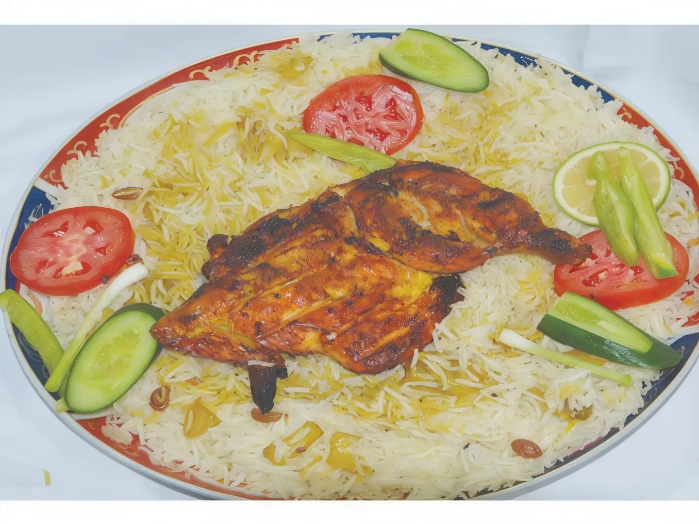 دجاجة كاملة على الفحم