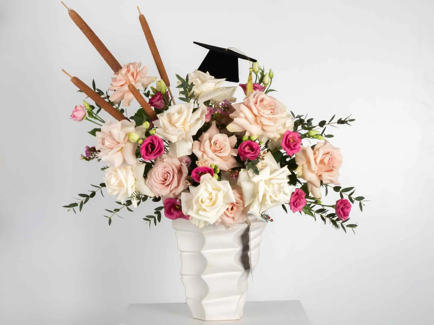 فازة تخرج أنيقة