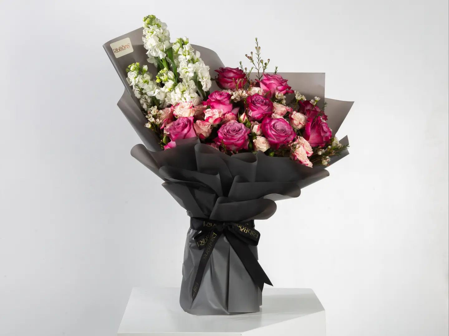 باقة الدلفينيوم