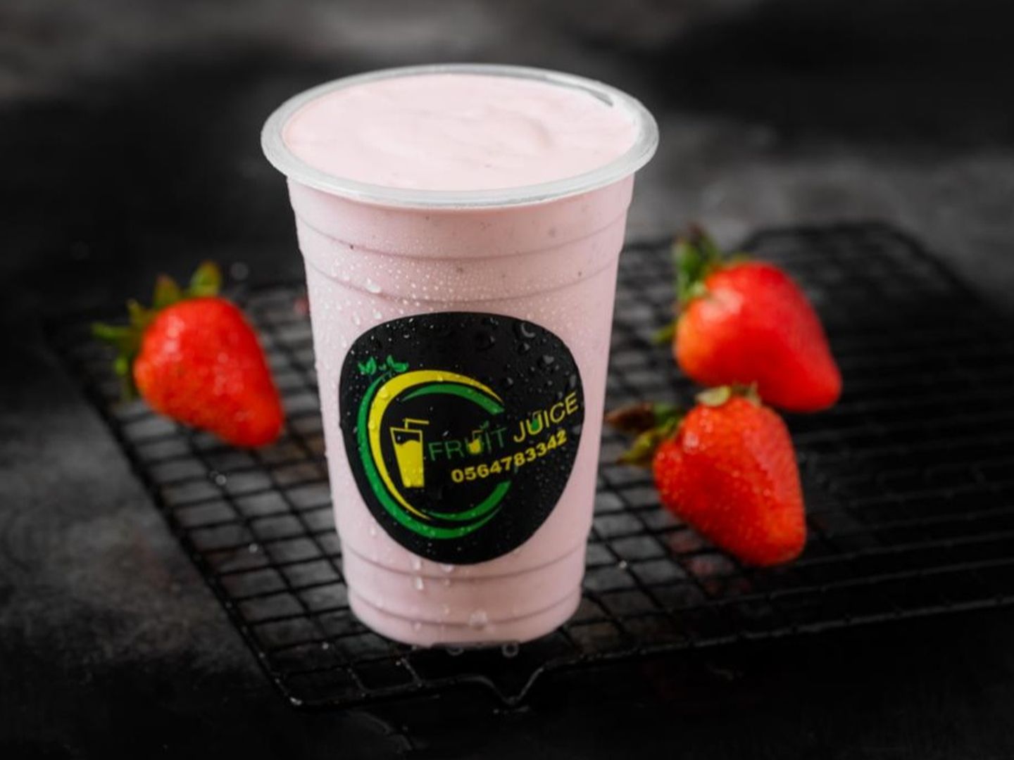 Strawberry With Ice Cream