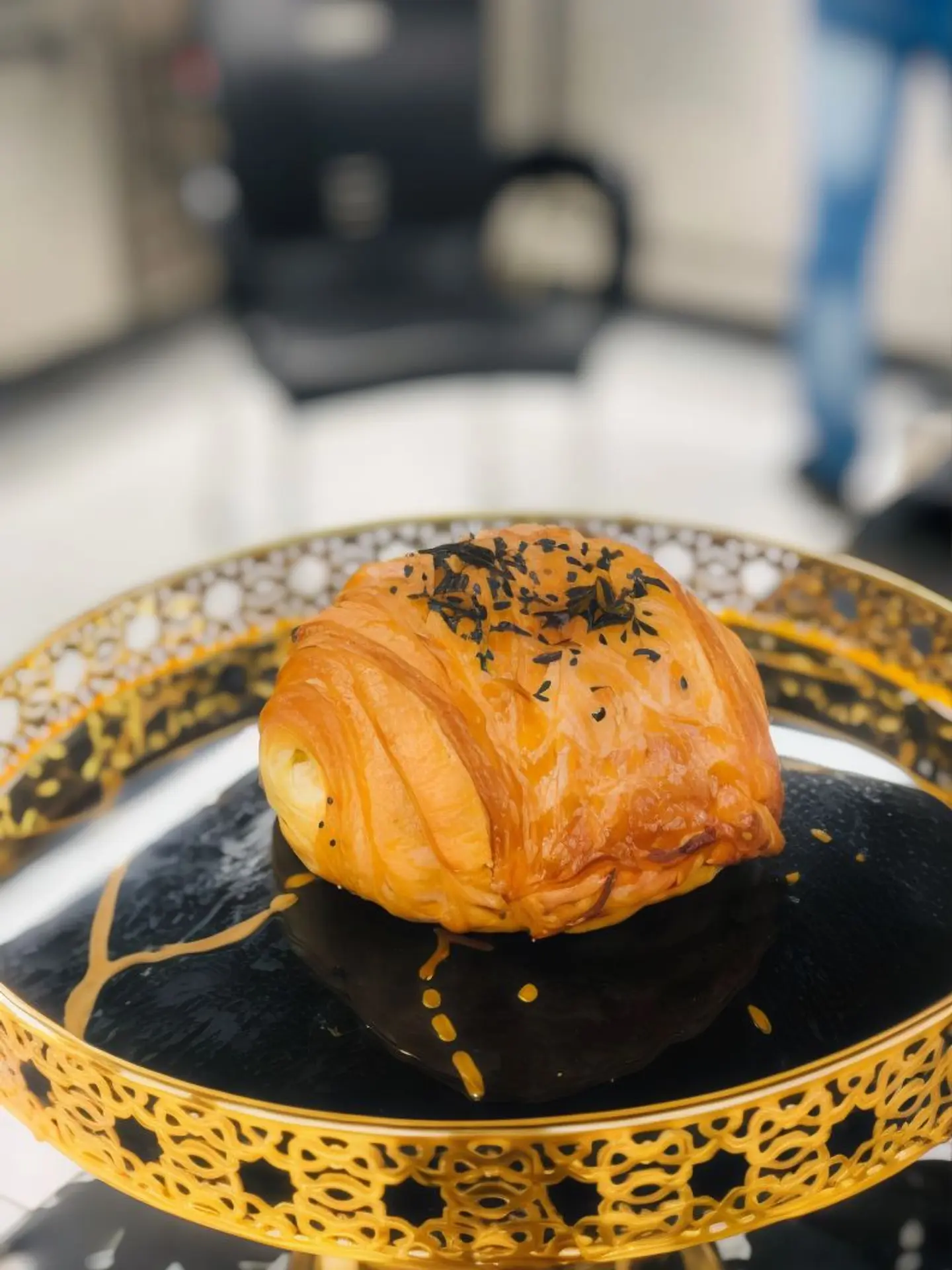 Cheese Thyme Croissant