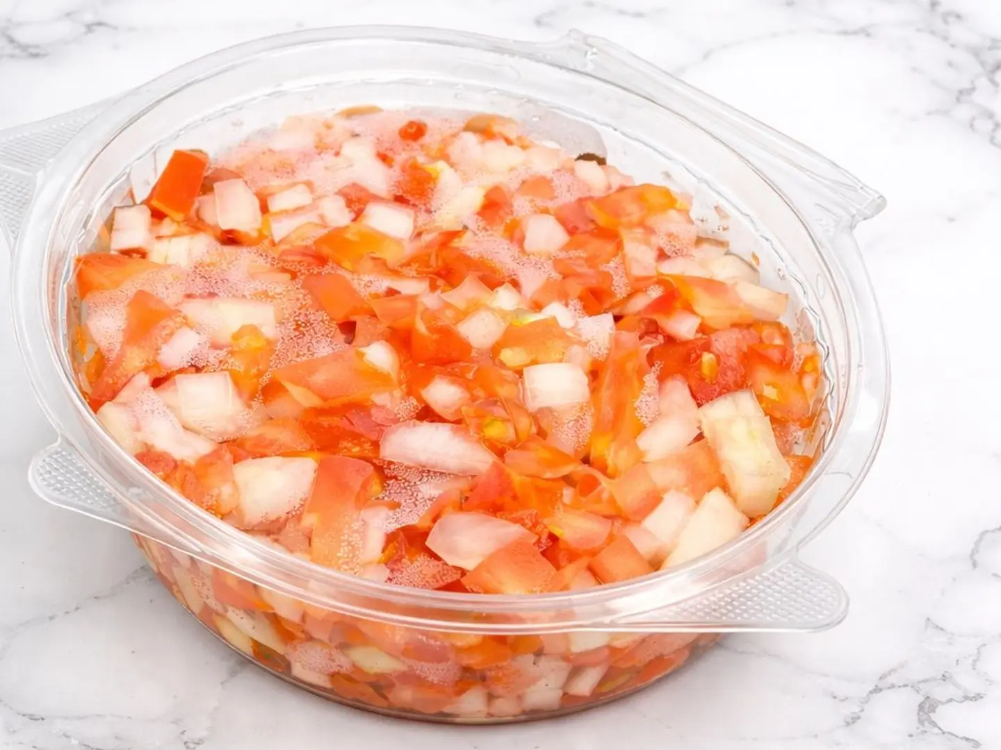 سلطة طماطم بالبصل