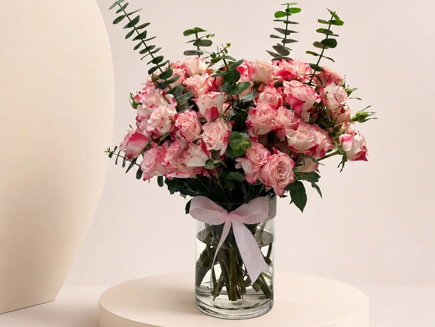 Danaaj Vase