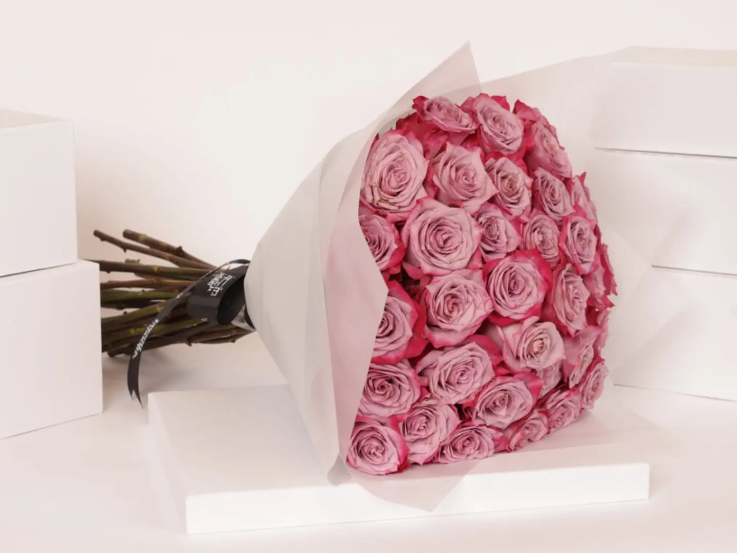 Beauty Of Breeze Bouquet