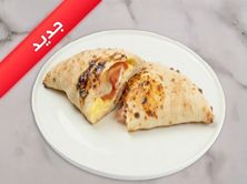 كاليزوني بيبروني بيض