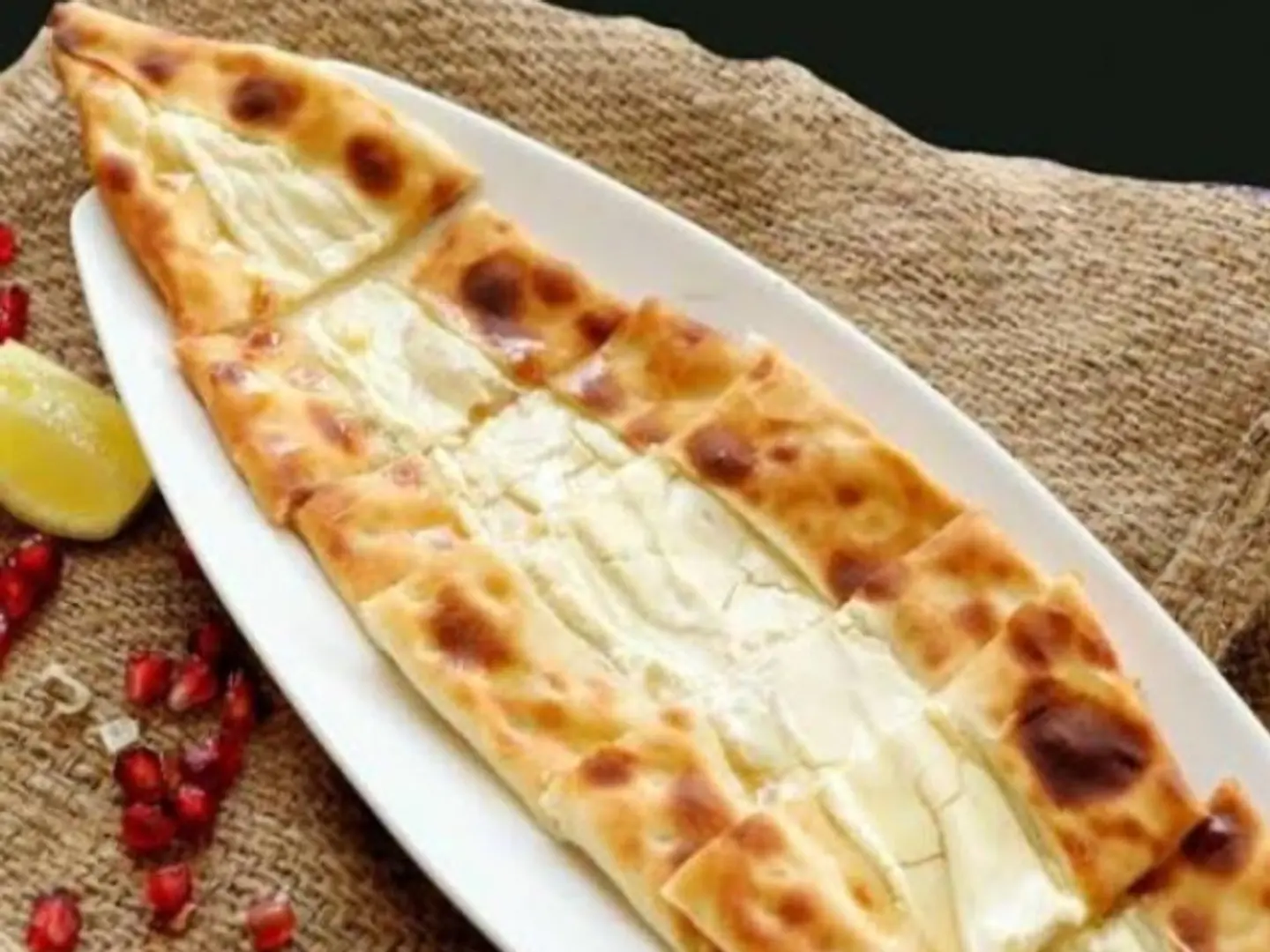 فطيرة لبنة عسل