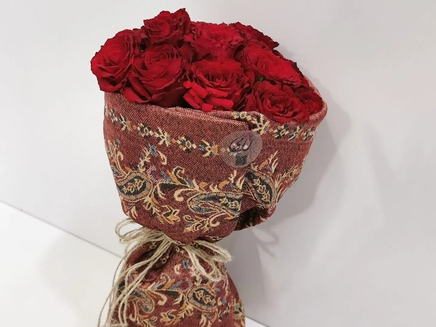 Red Rose Kashmiri Bouquet Shawl Wrap
