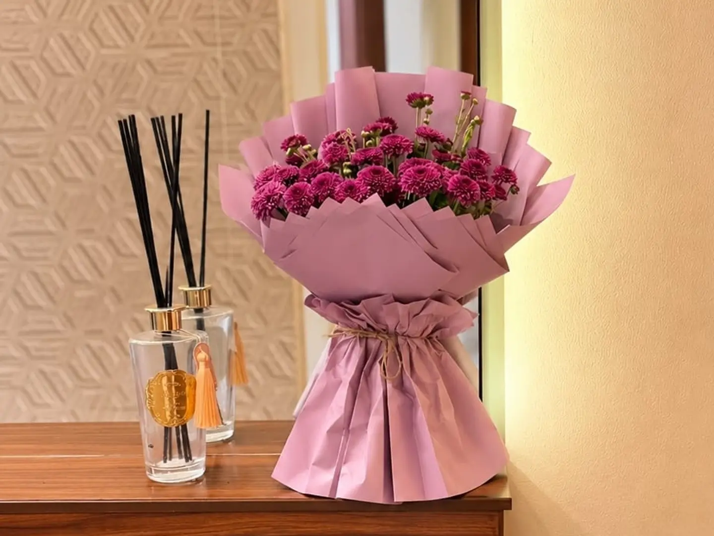 Sparkling Bouquet Of Flowers And Roses7