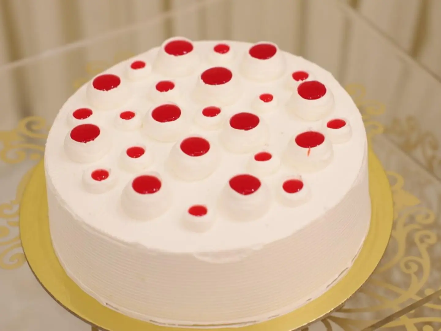 كيكة التوت الاحمر