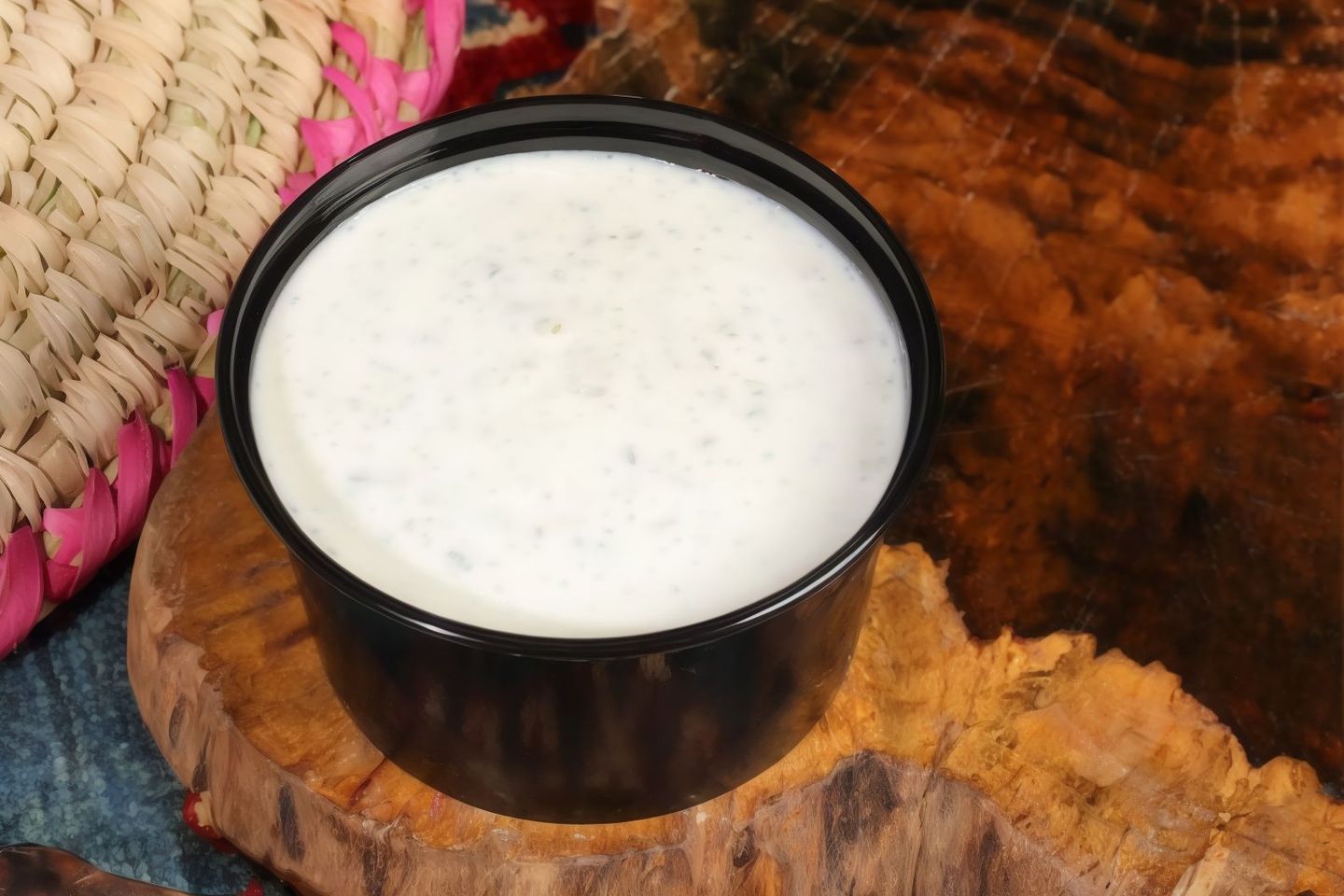 سلطة زبادي بالخيار